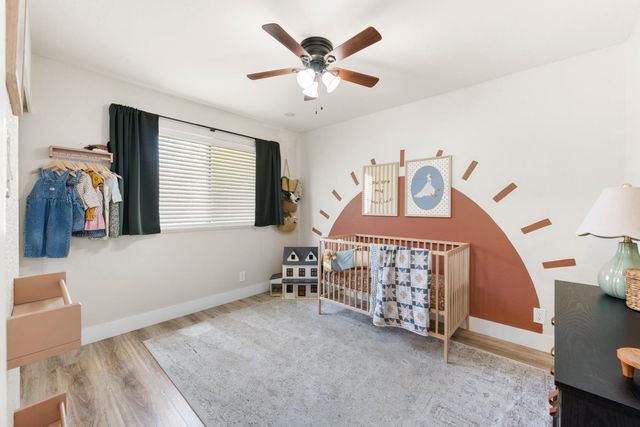 10555 Olson Dr, Rancho Cordova, CA 95670