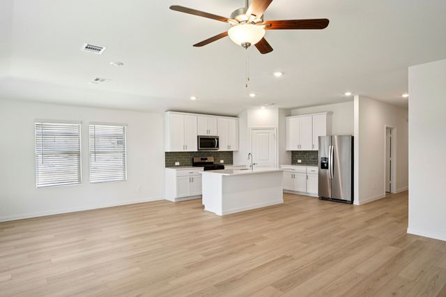 409 Loch Drive, Sherman, TX 75092