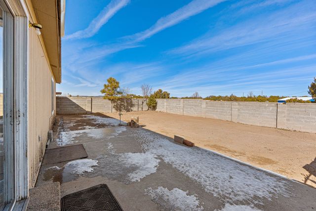 16 Avenida Angeles, Santa Fe, NM 87507