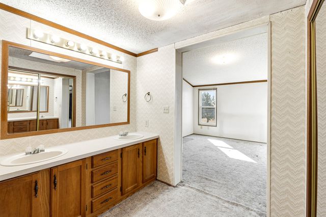 16 Avenida Angeles, Santa Fe, NM 87507