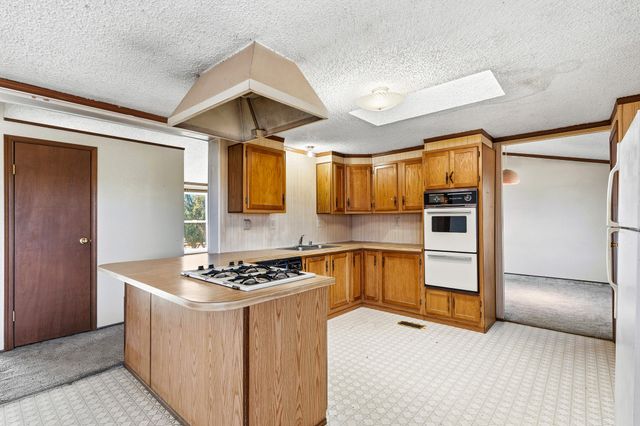 16 Avenida Angeles, Santa Fe, NM 87507