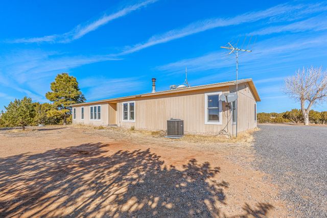 16 Avenida Angeles, Santa Fe, NM 87507