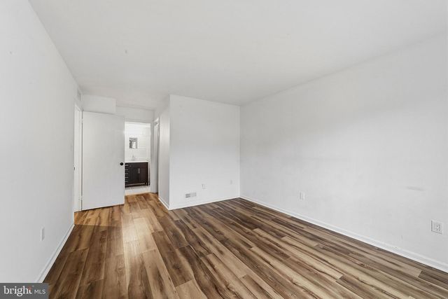 118 WOODLAKE DR, Marlton, NJ 08053