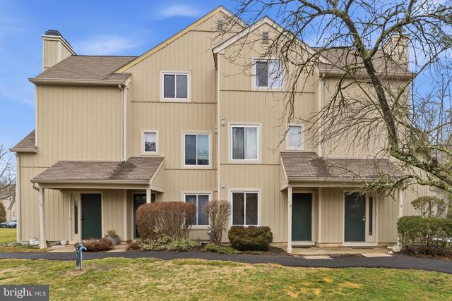 118 WOODLAKE DR, Marlton, NJ 08053