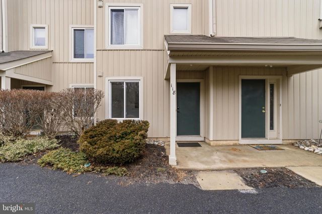 118 WOODLAKE DR, Marlton, NJ 08053