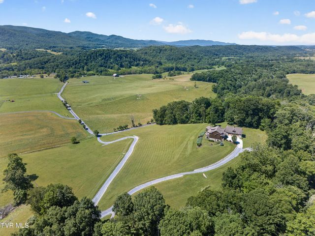 15277 Bishop Road, Chilhowie, VA 24319
