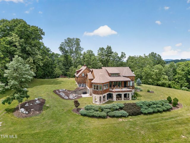 15277 Bishop Road, Chilhowie, VA 24319