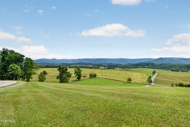 15277 Bishop Road, Chilhowie, VA 24319