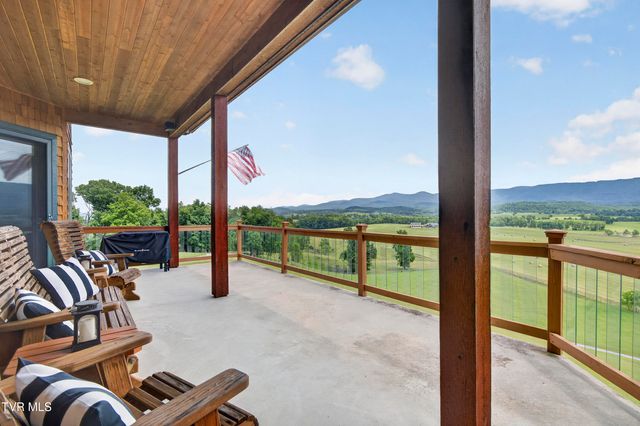 15277 Bishop Road, Chilhowie, VA 24319