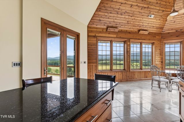 15277 Bishop Road, Chilhowie, VA 24319
