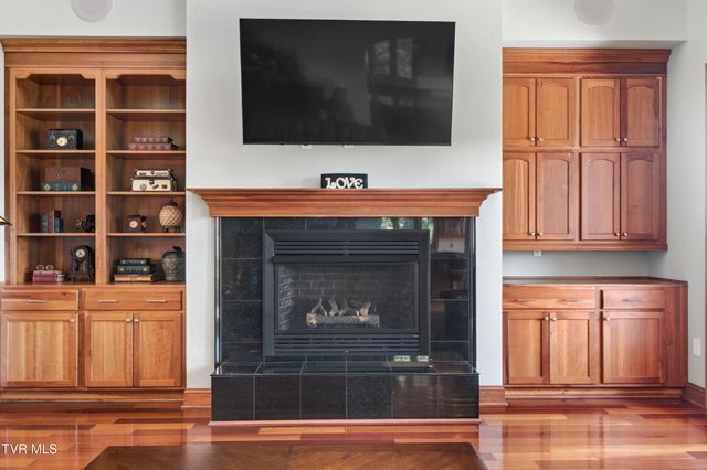 15277 Bishop Road, Chilhowie, VA 24319