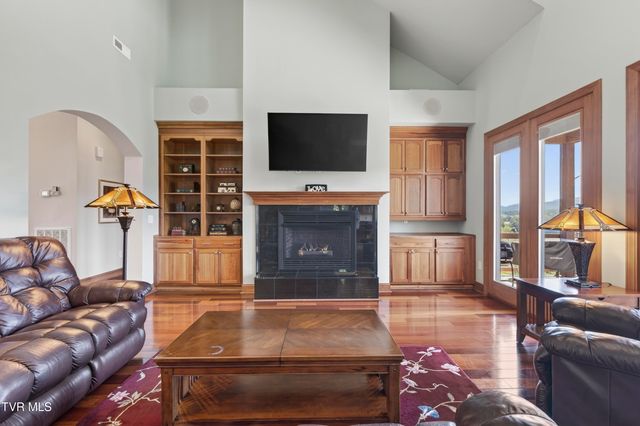 15277 Bishop Road, Chilhowie, VA 24319