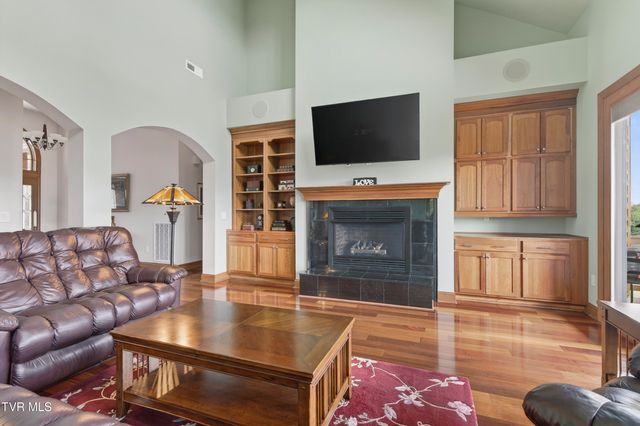 15277 Bishop Road, Chilhowie, VA 24319