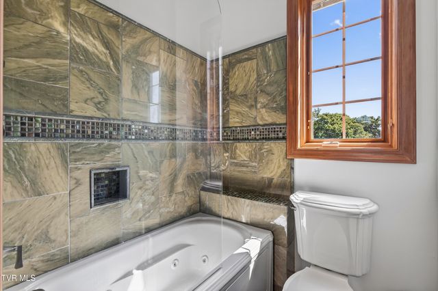 15277 Bishop Road, Chilhowie, VA 24319