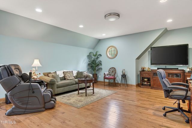 15277 Bishop Road, Chilhowie, VA 24319