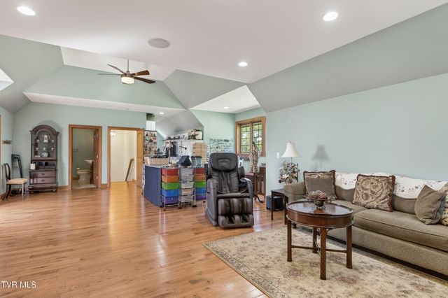 15277 Bishop Road, Chilhowie, VA 24319