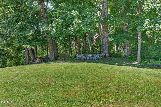 15277 Bishop Road, Chilhowie, VA 24319