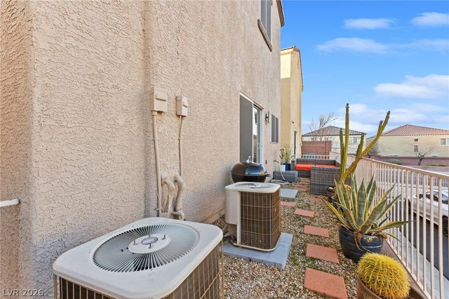 3540 Enchanted Mesa Court, Las Vegas, NV 89129
