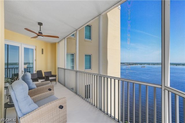 2743 1st ST 2106, Fort Myers, FL 33916