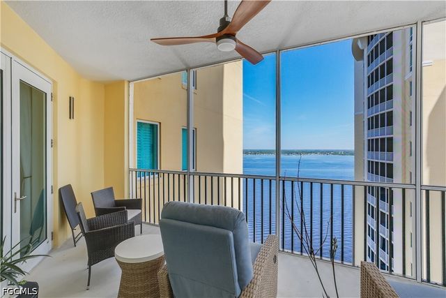 2743 1st ST 2106, Fort Myers, FL 33916