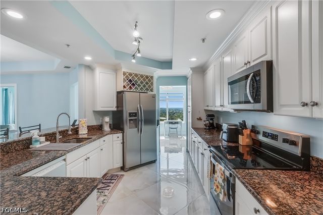 2743 1st ST 2106, Fort Myers, FL 33916