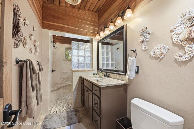 1055 S Brevard Avenue, Cocoa Beach, FL 32931