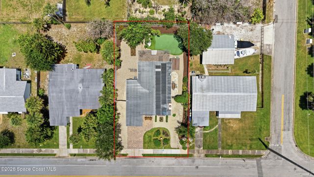 1055 S Brevard Avenue, Cocoa Beach, FL 32931