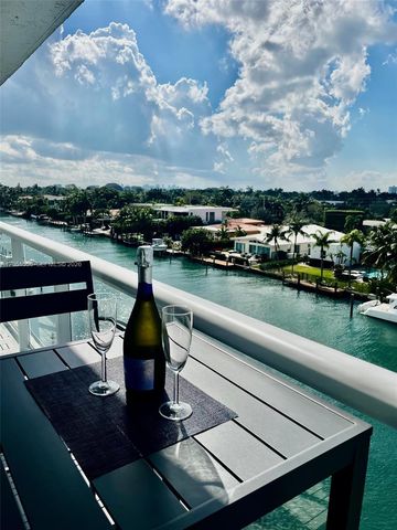 10000 W Bay Harbor Dr 503, Bay Harbor Islands, FL 33154