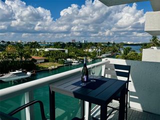 10000 W Bay Harbor Dr 503, Bay Harbor Islands, FL 33154
