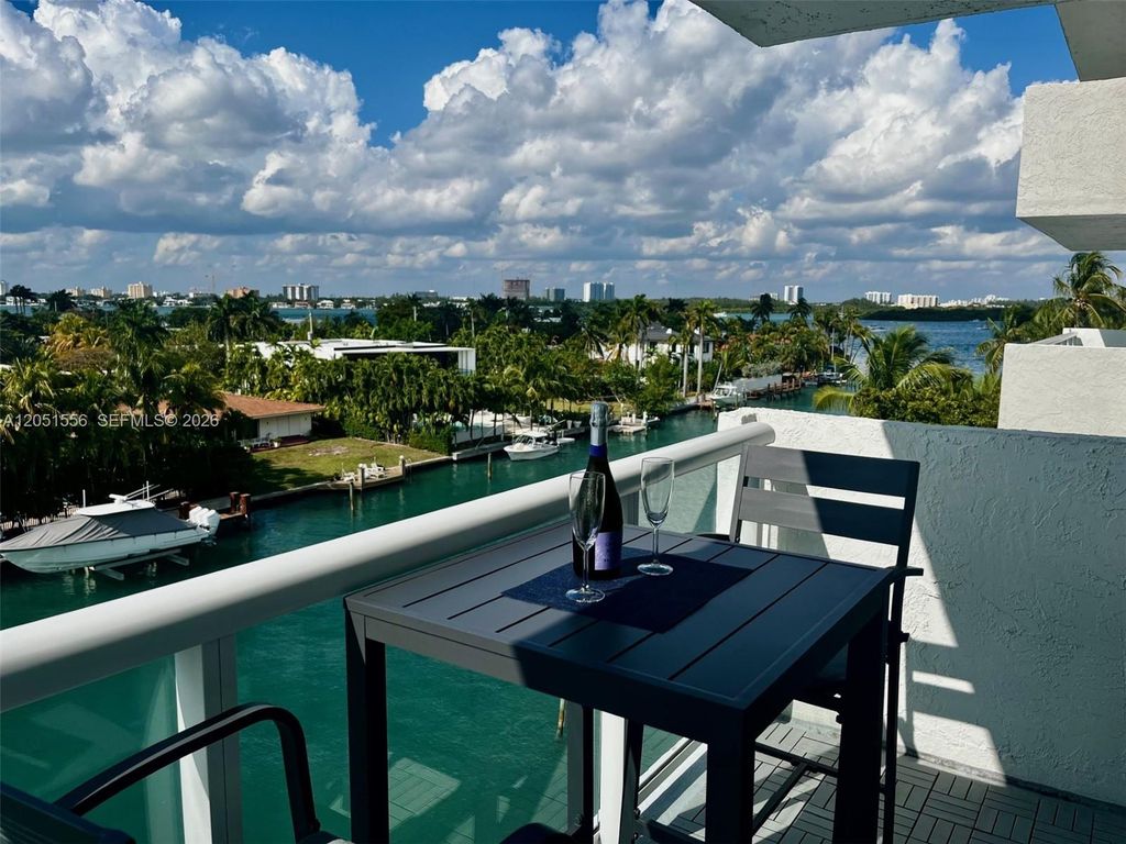10000 W Bay Harbor Dr 503, Bay Harbor Islands, FL 33154