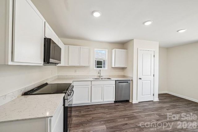 291 Parris Farm Road, Chesnee, SC 29323
