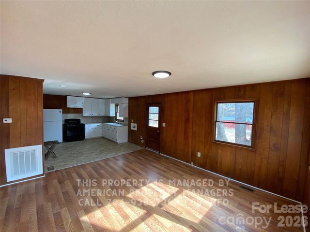 3810 Vanderburg Drive, Concord, NC 28025