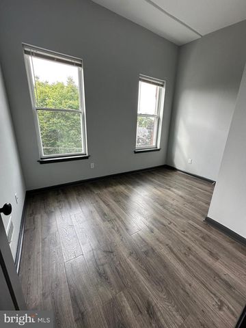 1819 N 19TH ST, Philadelphia, PA 19121