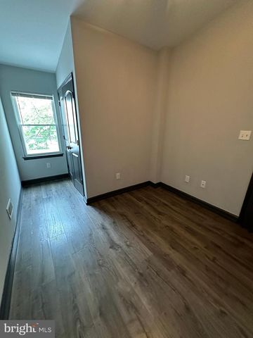 1819 N 19TH ST, Philadelphia, PA 19121