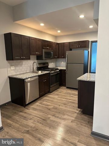 1819 N 19TH ST, Philadelphia, PA 19121