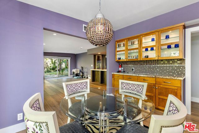 4968 Queen Florence Lane, Woodland Hills, CA 91364