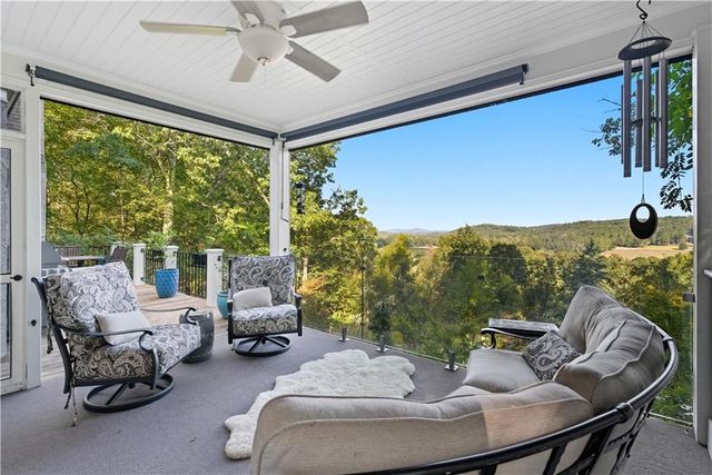 23 Vista Woods Lane SE, Cartersville, GA 30120