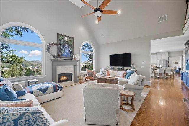 23 Vista Woods Lane SE, Cartersville, GA 30120