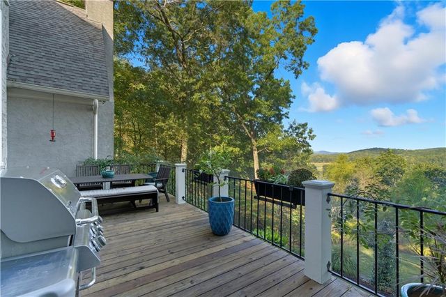 23 Vista Woods Lane SE, Cartersville, GA 30120