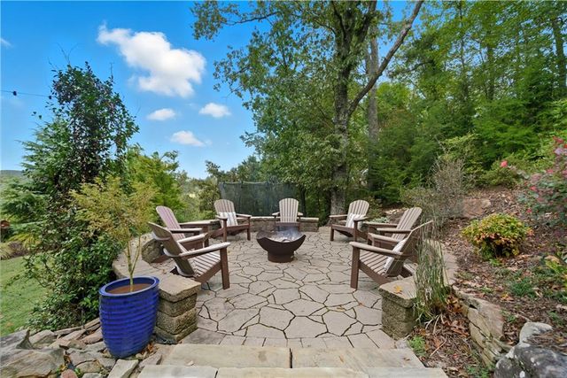 23 Vista Woods Lane SE, Cartersville, GA 30120