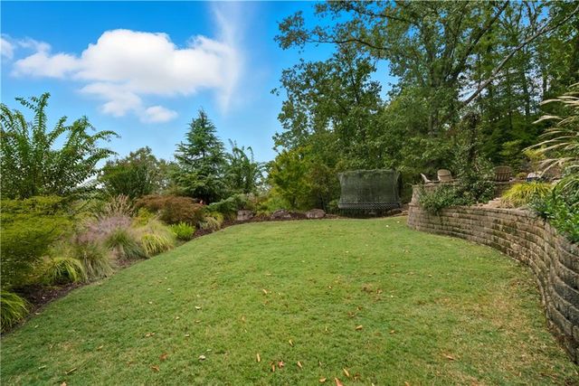 23 Vista Woods Lane SE, Cartersville, GA 30120