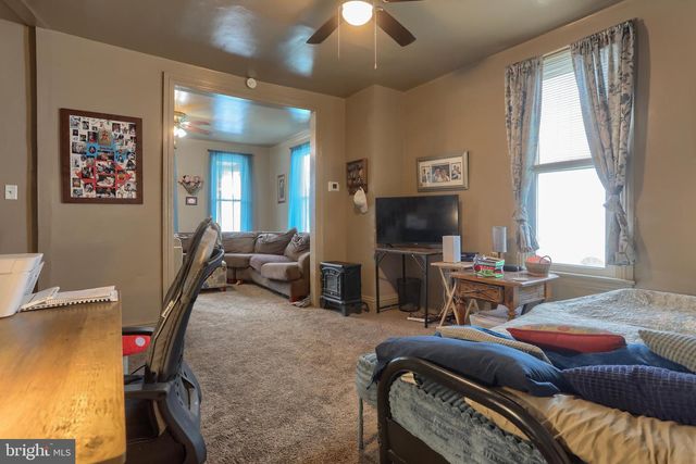 337 E MAPLE ST, Annville, PA 17003