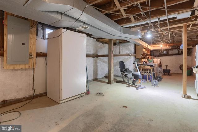 337 E MAPLE ST, Annville, PA 17003