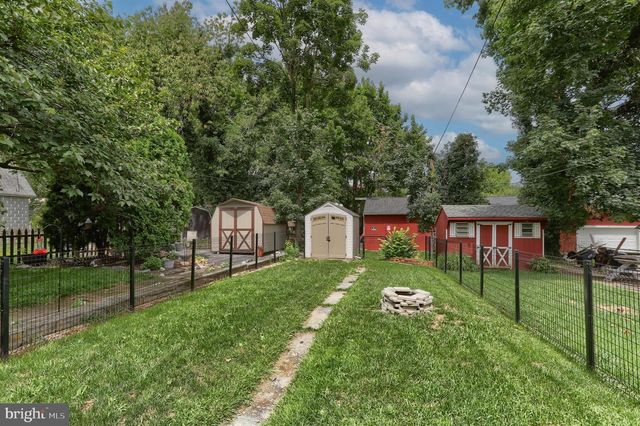 337 E MAPLE ST, Annville, PA 17003