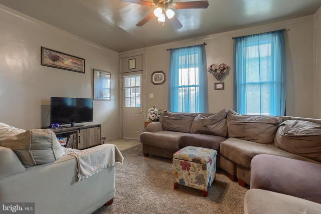 337 E MAPLE ST, Annville, PA 17003