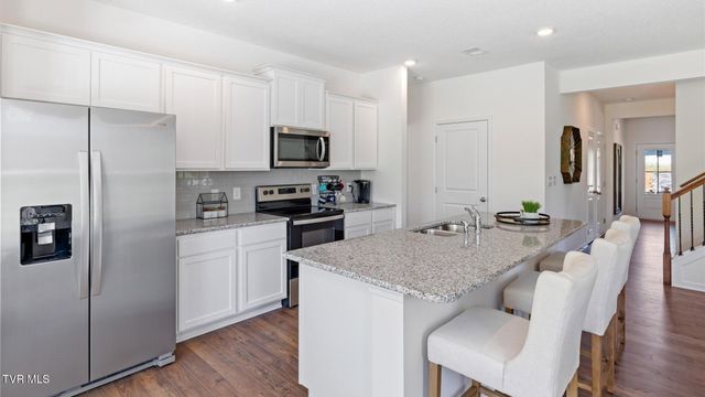 217 Artist Avenue, Johnson City, TN 37615