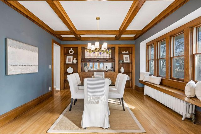 2037 Selby Avenue, Saint Paul, MN 55104