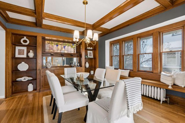 2037 Selby Avenue, Saint Paul, MN 55104