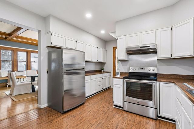 2037 Selby Avenue, Saint Paul, MN 55104