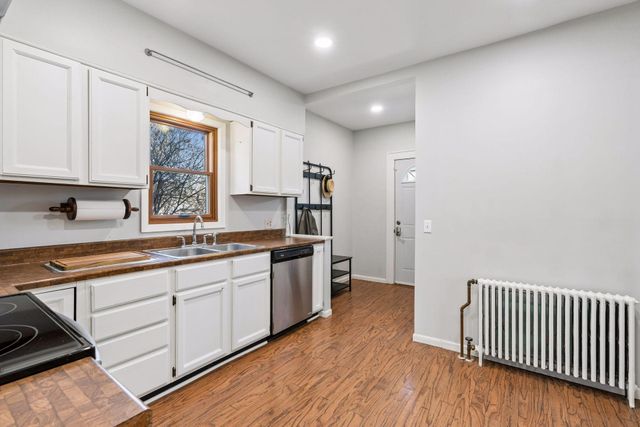 2037 Selby Avenue, Saint Paul, MN 55104